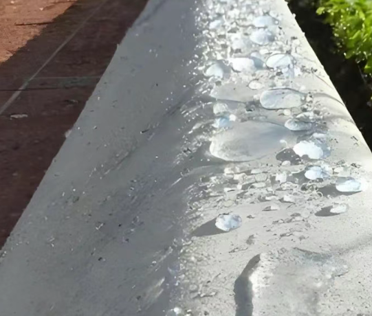 老城硅烷浸渍涂料在混凝土保护中的应用