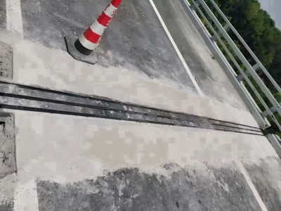 老城伸缩缝更换后浇筑材料快速结构修补料速砼的产品特点及施工流程​